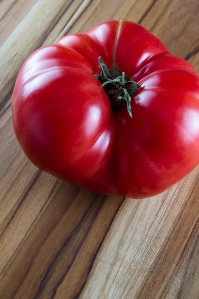 Tomate de herança orgânica — Fotografia de Stock