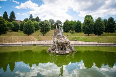 Boboli Gardens (Vasca del Nettuno) Neptune'de çeşme. Ünlü p