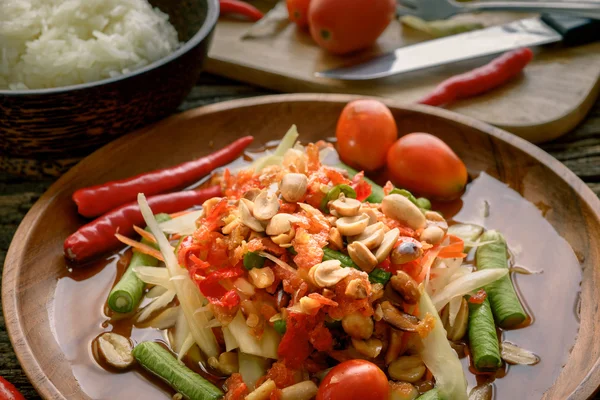 Comida tailandesa famosa, salada de mamão, somtum — Fotografia de Stock