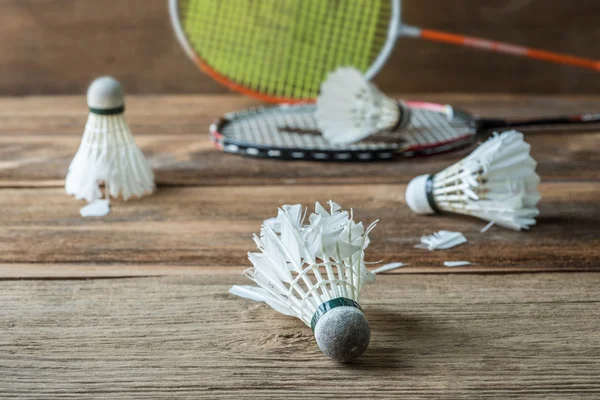 Conjunto de badminton. remo e o Shuttlecock — Fotografia de Stock