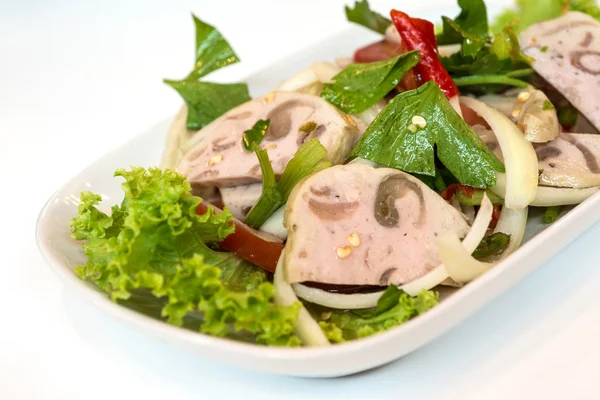 Gros plan sur la cuisine thaïlandaise salade de porc épicée — Photo