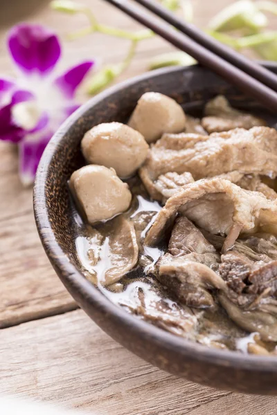 Beef Noodle Soup,Close up of a wooden bowl — Stock Photo, Image