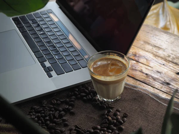 Schmutzige Kaffeetasse Der Café Bar Espresso Mit Milch — Stockfoto