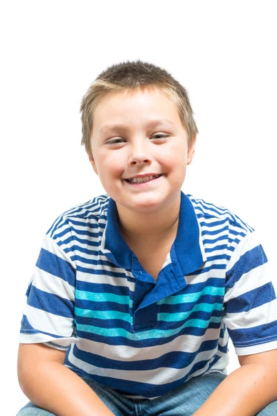 Preteen menino fazendo expressões faciais — Fotografia de Stock