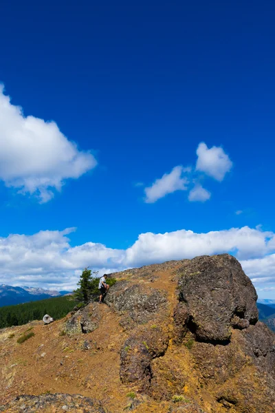 (Inggris) Male On Day Hike On Rocky Cliff Trail — Stok Foto