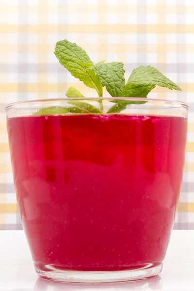 Fresh Mint In A Refreshing Drink — Stock Photo, Image