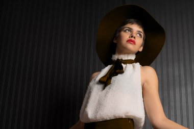 Çekici şık Amerikan Genç Yetişkin