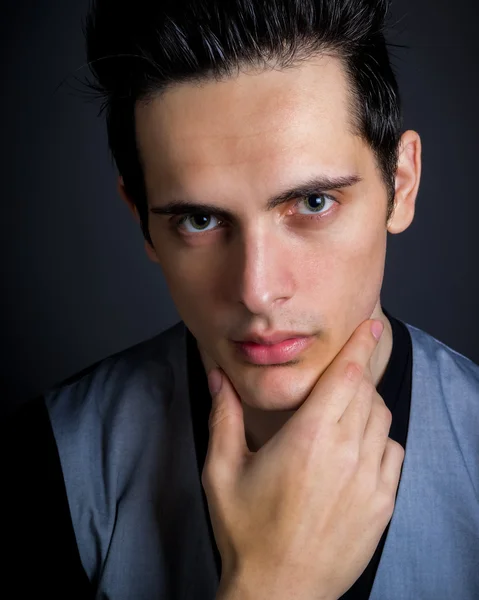 Dark Hair Green Eye Male With Hand On Chin — Stock Photo, Image