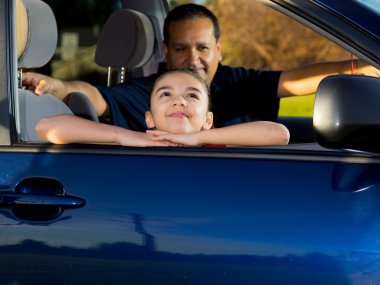 Baba kızı uygulamaya sürücü hazır hale getirilir