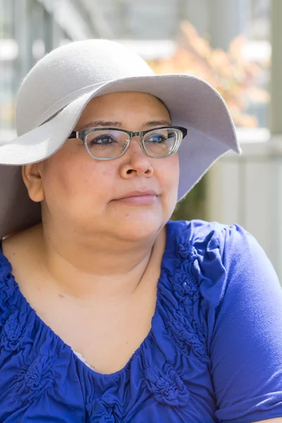 Cancer Patient Wears Hat For Sun Protection — Stock Photo, Image