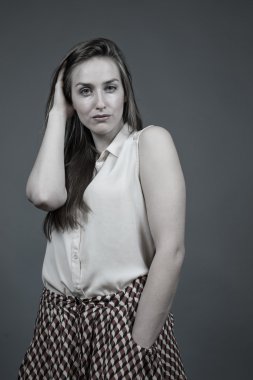 İnce beyaz kadın portre