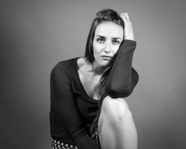 İnce beyaz kadın portre