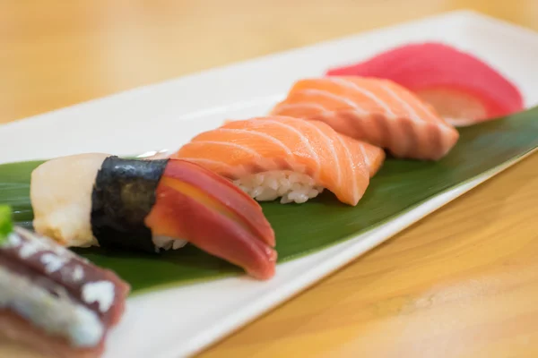 Close up van verscheidenheid Sushi instellen — Stockfoto