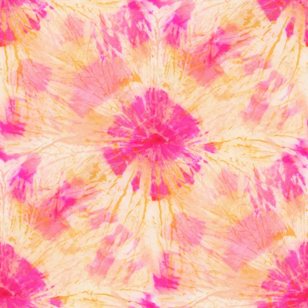 白色丝绸上无缝隙的粉红色和橙色领带染色图案 手绘织物 球状蜡染 Shibori染色 — 图库照片