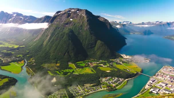 Rampestreken Andalsnes Noruega Famoso Mirador Turístico — Vídeo de stock