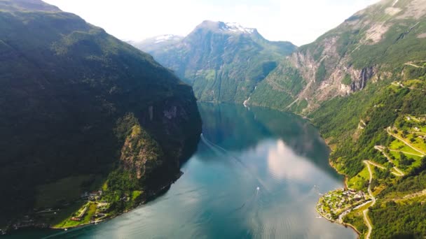 Panoramiczny Dronowy Krajobraz Fiordów Geiranger Geirangerfjord Norwegia — Wideo stockowe