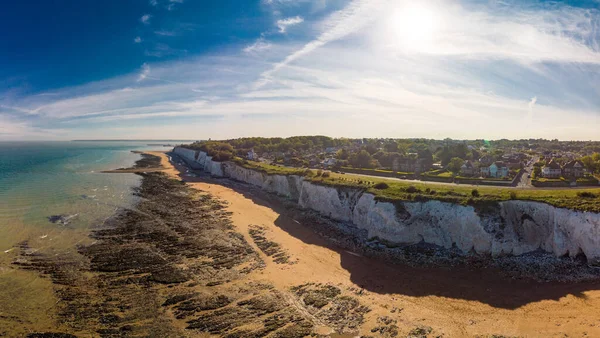 Drone Aerial View Beach White Cliffs Sunny Day Margate England — Stock Photo, Image