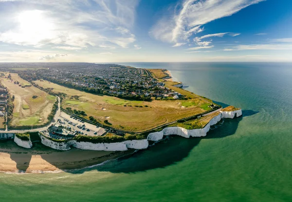 ビーチと白い崖のドローンの空中ビュー Botany Bay イギリス イギリス — ストック写真