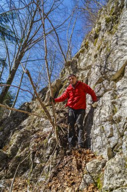 rocky dağlarında hiking adam