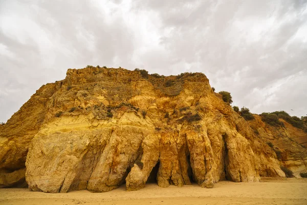 Formações rochosas no oceano — Fotografia de Stock