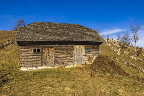 Ancienne Maison Bois Sur Montagne — Photo