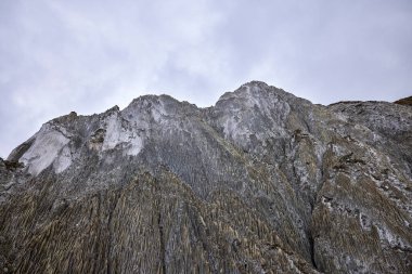 Romanya 'da bir doğa rezervi olan Praid Tuzu Dağı ve Kanyonu' nun görüntüleri.