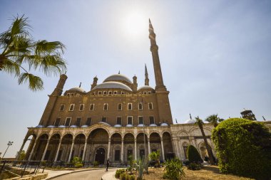 11 Nisan 2021 Muhammed Ali Paşa 'nın Büyük Camii veya Alabaster Camii, Osmanlı Camii' nin zirvesinde yer aldı..