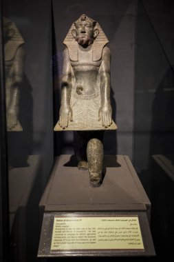 Mısır, İskenderiye 26 Nisan 2021: Ulusal müzeden görüntüler. İskenderiye 'deki ünlü Ulusal Müze, Mısır.