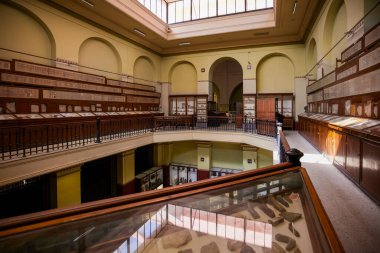 Kahire Mısır - 13 Nisan 2021. Mısır Müzesi, çeşitli sergiler.