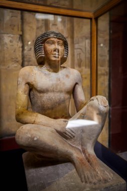 Kahire Mısır - 13 Nisan 2021. Mısır Müzesi, çeşitli sergiler.