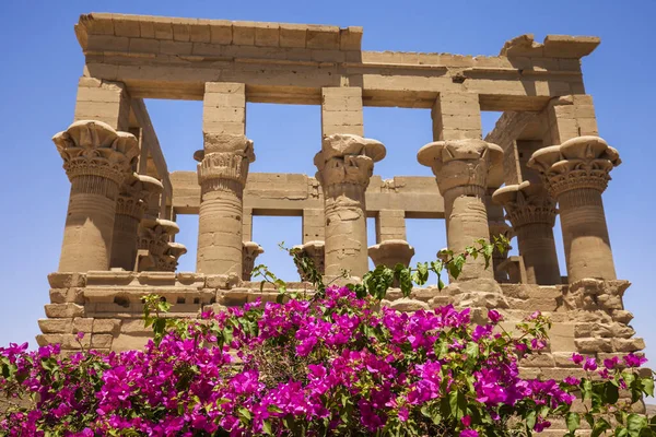 Edfu Aswan Egito Abril 2021 Templo Ísis Ilha Philae Lago — Fotografia de Stock