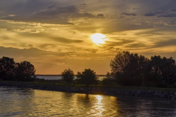 Schöne Landschaft Mit Sonnenuntergang Donaudelta Rumänien — Stockfoto