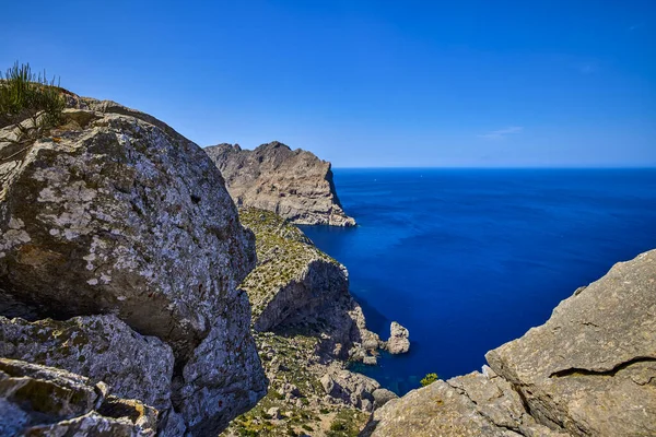 Hermoso Paisaje Con Una Orilla Del Mar Isla Palma Mallorca —  Fotos de Stock