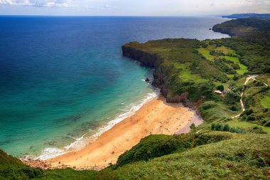 güzel manzara plaj okyanusta asturias, İspanya