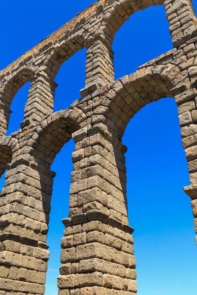 The famous ancient aqueduct in Segovia, Spain — Stock Photo, Image