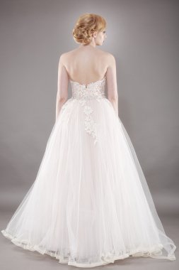 güzel gelin ve güzel gelinlik