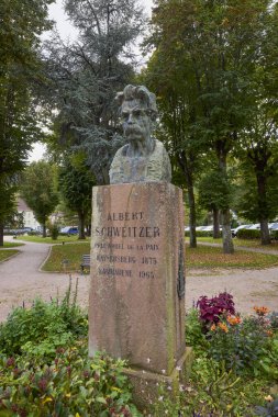 Kaysersberg-VigNoble, Fransa, 17 Ekim 2025. Fransa 'da Alsace şarap rotasında yer alan küçük bir kasaba. Bölgeye özgü çeşitli turistik mekanların görüntüleri..