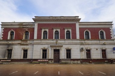 Baile Herculane Romanya 15 Aralık 2025. Ülkedeki en eski turizm beldesi olmasının yanı sıra Romanya ve Doğu Avrupa 'daki en önemli ve en sık ziyaret edilen spa merkezleri arasında yer alıyor..