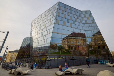 Freiburg im Breisgau, Almanya 19 Ekim 2025. Bölgenin turistik özelliklerine sahip şehrin görüntüleri.