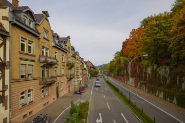 Freiburg im Breisgau, Almanya 19 Ekim 2025. Bölgenin turistik özelliklerine sahip şehrin görüntüleri.