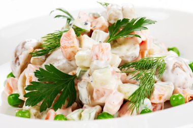 mayonez sebze salatası