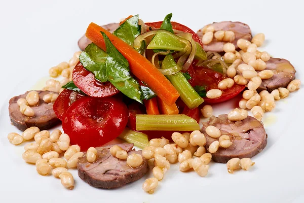 Salată caldă cu ruletă cu carne — Fotografie, imagine de stoc