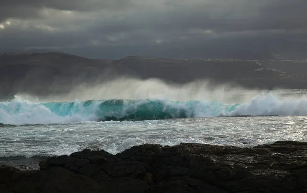 Costa Noreste Gran Canaria Poderosas Olas Del Océano Surgieron Por —  Fotos de Stock