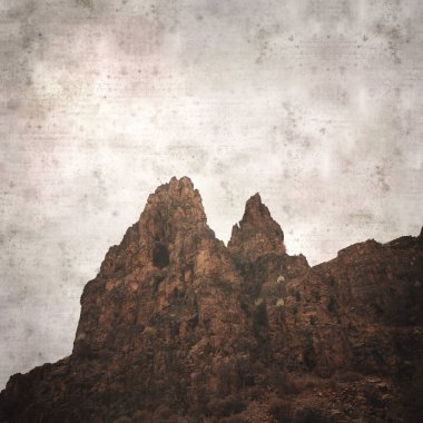 Gran Canaria manzaralı şık desenli eski kağıt arka plan, derin vadi Barranco Hondo