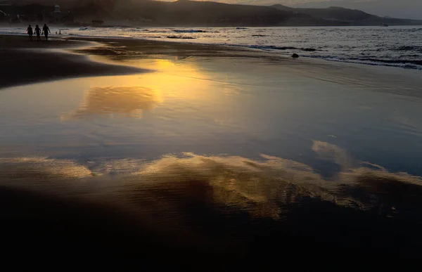 Belo Pôr Sol Sobre Praia Las Canteras Las Palmas Gran — Fotografia de Stock