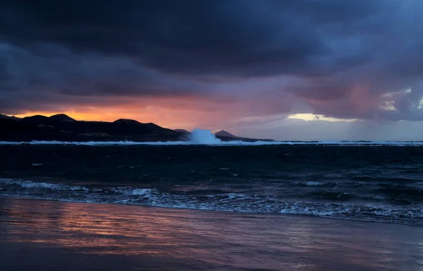 Belo Pôr Sol Sobre Praia Las Canteras Las Palmas Gran — Fotografia de Stock