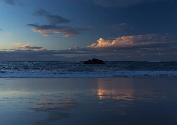 Bellissimo Tramonto Sulla Spiaggia Las Canteras Las Palmas Gran Canaria — Foto Stock