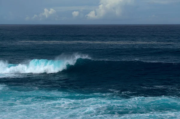 Gran Canaria Costa Norte Zona Puertillo Banaderos Potentes Olas Oceánicas — Foto de Stock