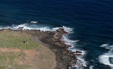 Gran Canaria, adanın kuzeyindeki manzara, San Felipe ve Santa Maria de Guia arasında yürüyüş.
