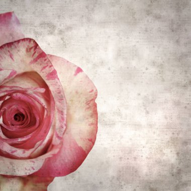 Benekli pembe ve kremalı eski kağıt kare arkaplan 